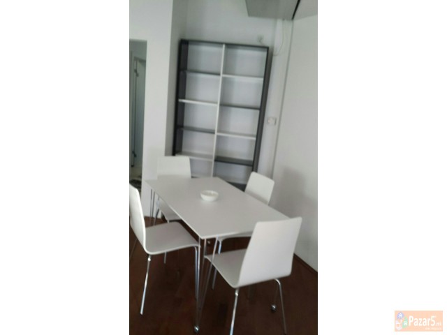 СЕ ПРОДАВА 3-СОБЕН СТАН ВО ЦЕНТАР