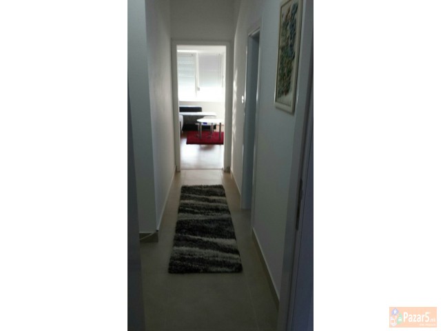 СЕ ПРОДАВА 3-СОБЕН СТАН ВО ЦЕНТАР