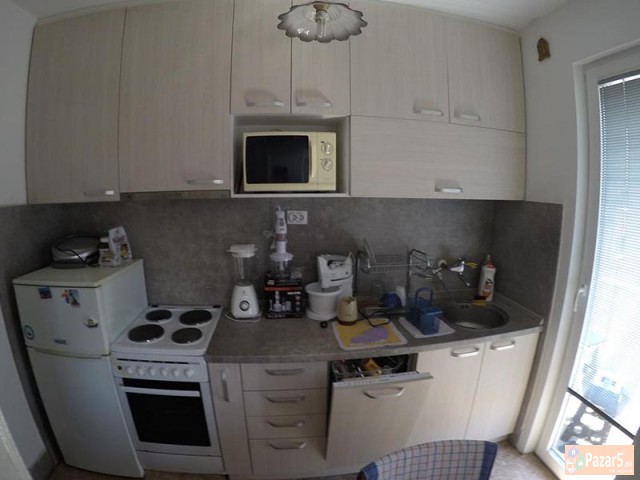 СЕ ИЗДАВА ДВОСОБЕН СТАН ВО ДЕБАР МААЛО