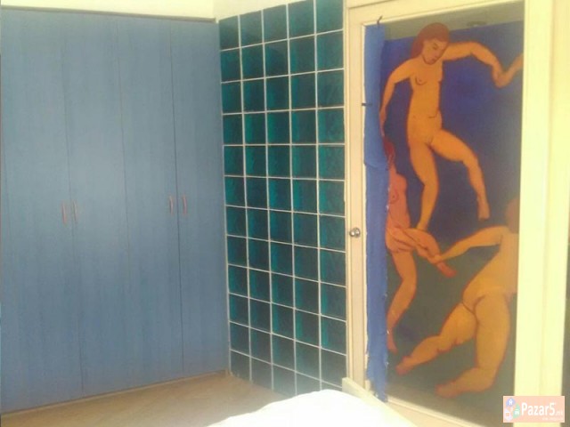 СЕ ИЗДАВА ДВОСОБЕН СТАН КАЈ СКОПЈАНКА