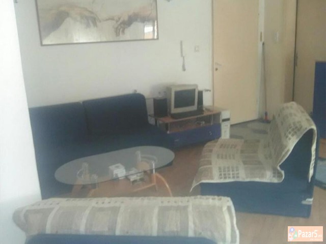 СЕ ИЗДАВА ДВОСОБЕН СТАН КАЈ СКОПЈАНКА