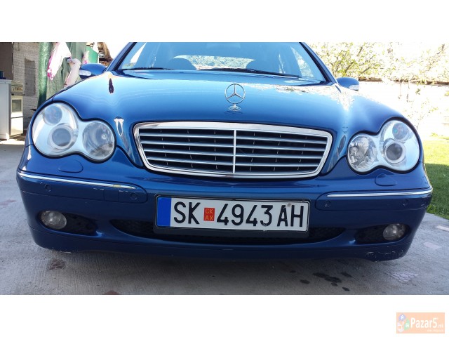 Mercedes C270 2003 Godina
