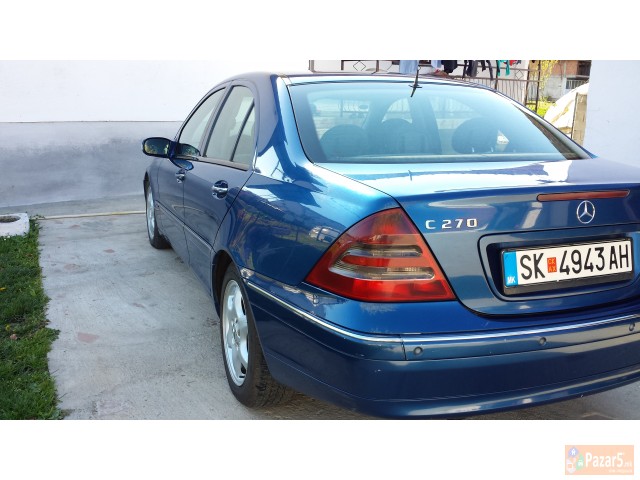 Mercedes C270 2003 Godina