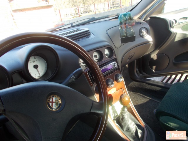 Prodavam Alfa Romeo 156 