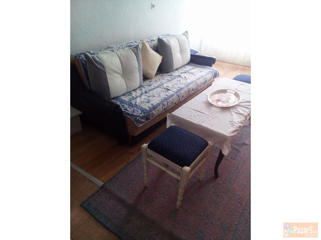 Se  Izdava Soba So Kupatilo Renovirana!!!!