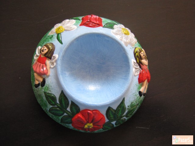 Рачно изработени велигденски декоративни јајца, др