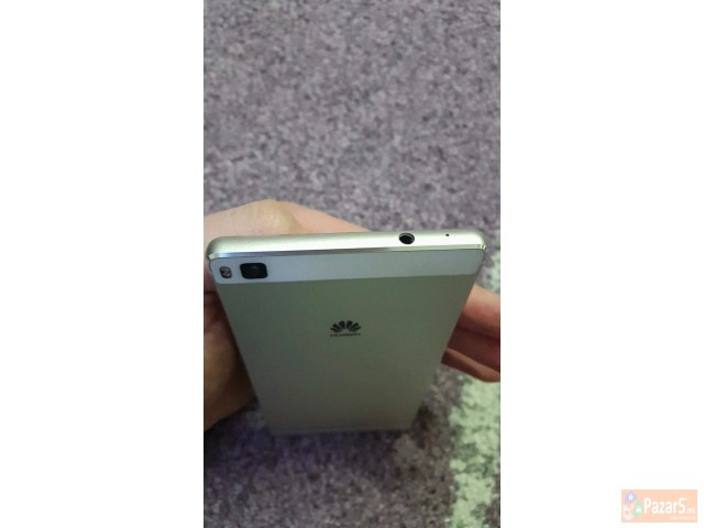 Huawei P8 