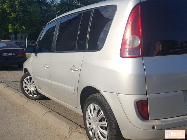 Renault Espace 2.2dci-06