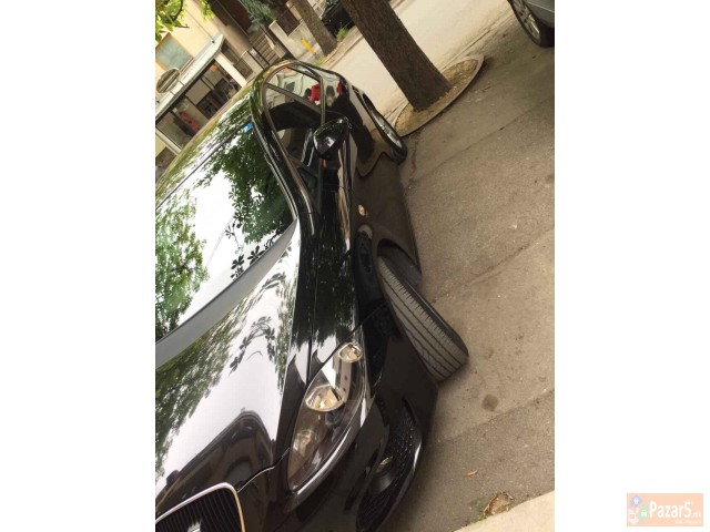 Seat Leon Crn 2012 God Se Prodava Pothitno