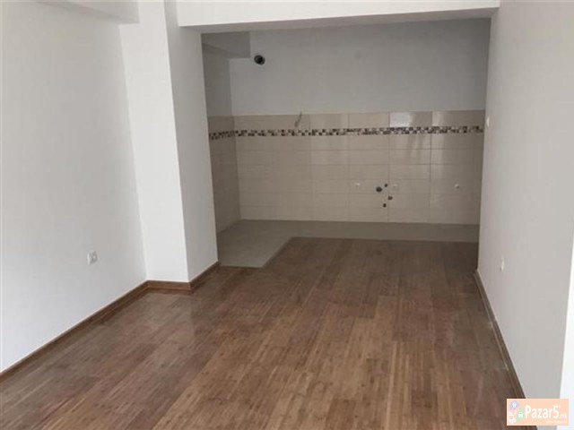 СЕ ИЗДАВА/ПРОДАВА НОВ НЕВСЕЛУВАН СТАН ВО АЕРОДРОМ