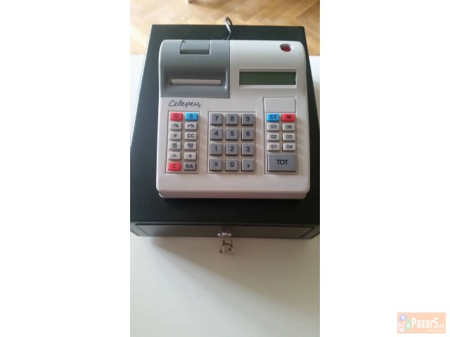Фискална каса и касета за пари 