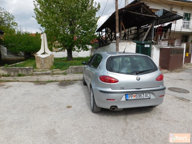 Alfa 147 1.6 Ts 2001 Godina 
