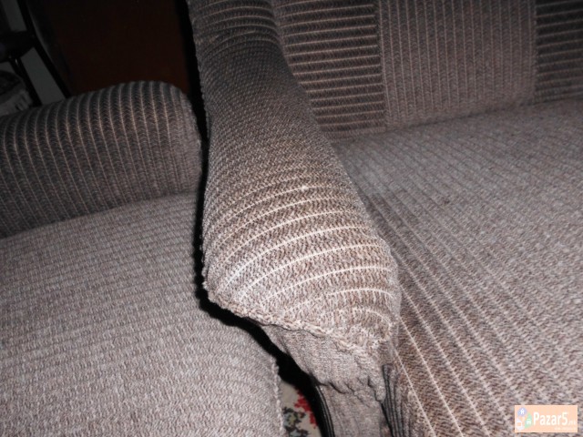 ГАРНИТУРА ЗА СЕДЕЊЕ (КАКО НОВА)!!!