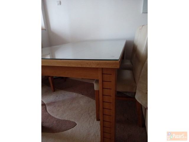 ПРОДАВАМ МАСА ОД МАСИВНО ДРВО