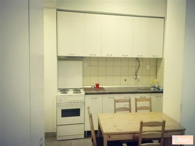 Se Iznajmuva Dvosoben Stan Vo Centar