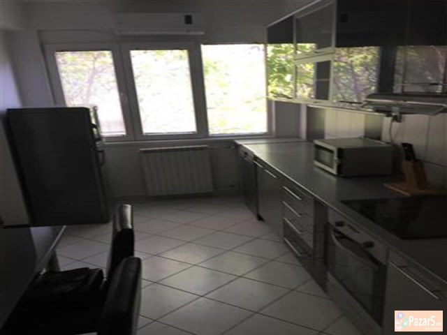 Se Iznajmuva Dvosoben Stan Vo Kisela Voda