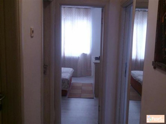 Se Iznajmuva Dvosoben Stan Vo Centar