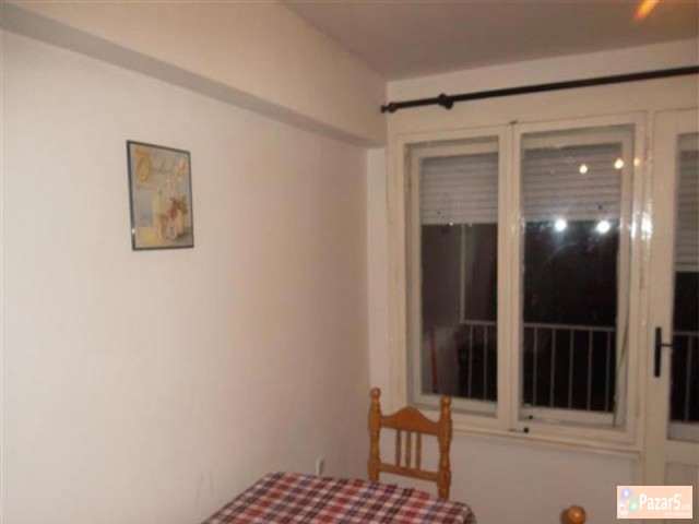 СЕ ИЗДАВА ДВОСОБЕН СТАН ВО КАРПОШ 2