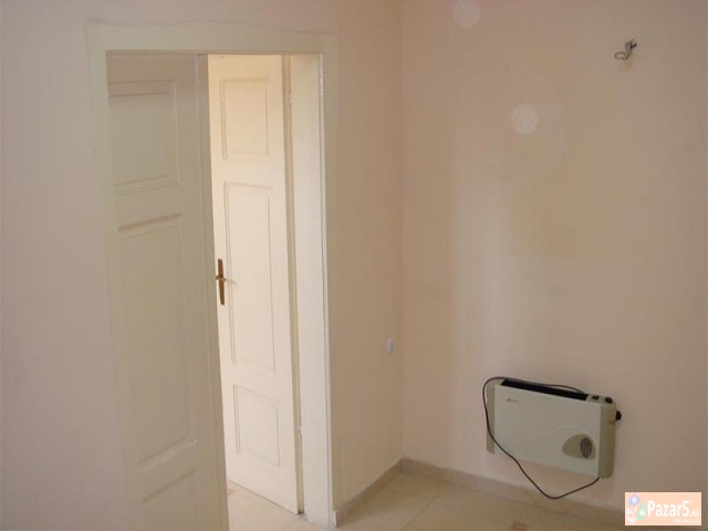 СЕ ИЗДАВА ДЕЛОВЕН ПРОСТОР ВО ДЕБАР МААЛО