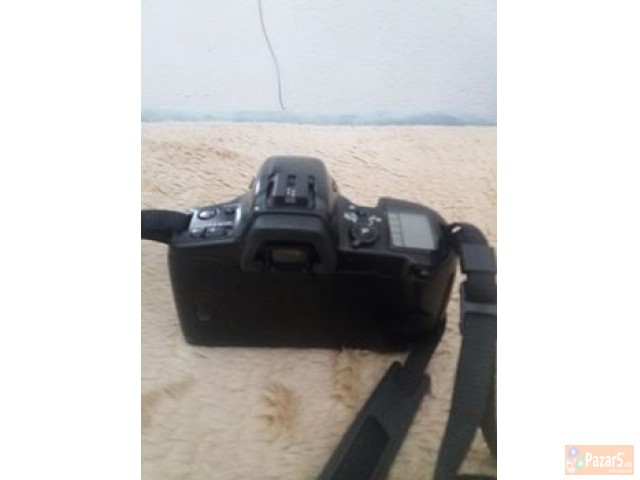 Се продава: Апарат Minolta и Камера Panasonic