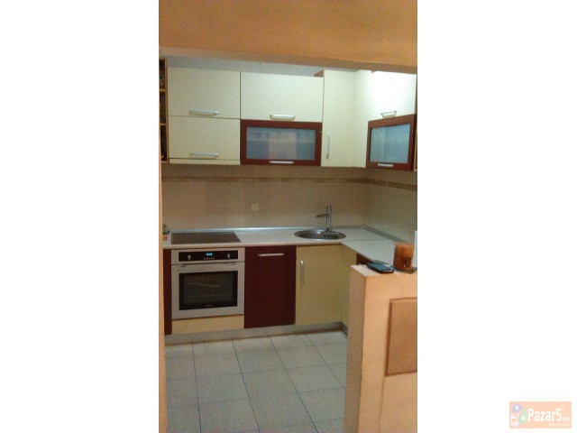 Se Izdava Renoviran, 3 Soben Vo Taftalidze-250eur