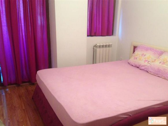 СЕ ИЗДАВА ДВОСОБЕН СТАН ВО КАРПОШ 2 МИ ДА