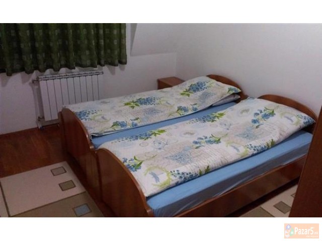 Се изнајмува стан 96м2 во Центар-Дебар Маало