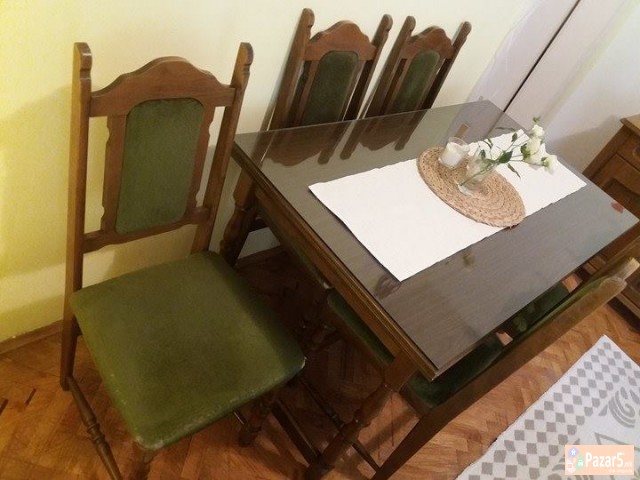 Se Prodava Masa So Pet Stola