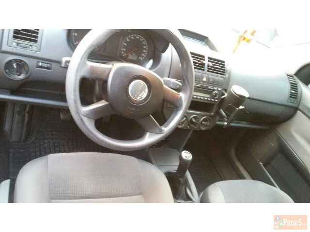 Prodavam Volkswagen Polo 1.2 2006god.