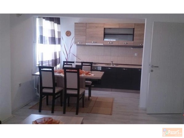 Се изнајмува стан од 50м2 спроти КЈУБИ