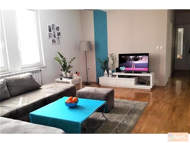 Се изнајмува 60м2 стан во Карпош 2