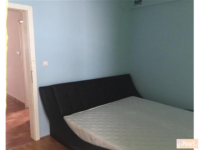 Се изнајмува луксузен стан 93м2 позади Универзална