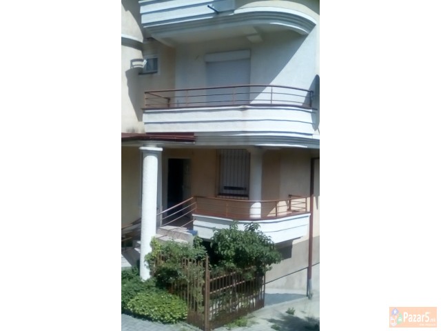 Se Prodava/izdava  Stan So Poseben Vlez 161m2(vk.2