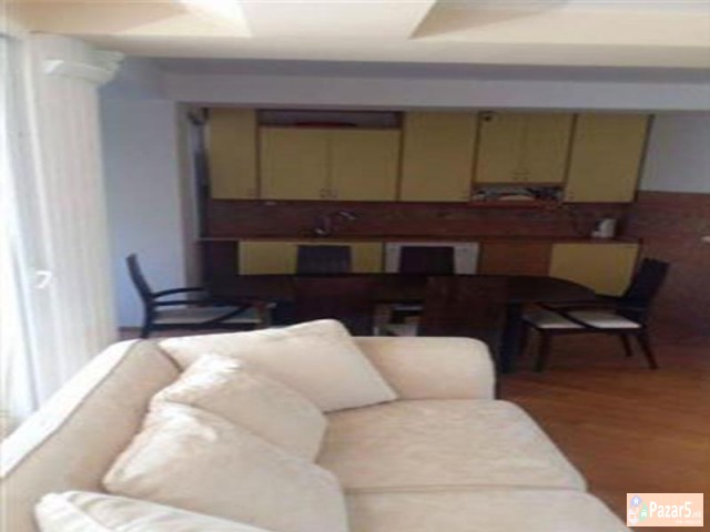 Se Iznajmuva Chetirisoben Stan Vo Aerodrom