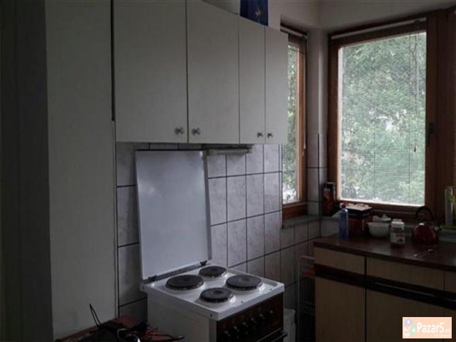 Se Iznajmuva Dvosoben Stan Vo Karposh 3