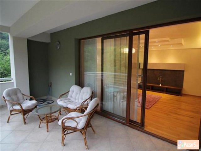 СЕ ИЗДАВА НОВ ЧЕТИРИСОБЕН СТАН НА ВОДНО