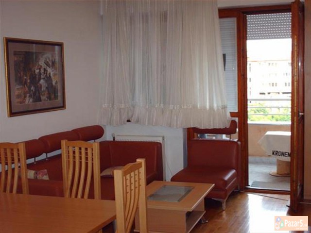 СЕ ИЗДАВА ДВОСОБЕН СТАН ВО МИЧУРИН