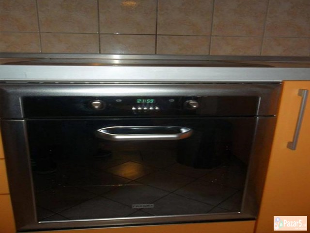 СЕ ИЗДАВА ДВОСОБЕН СТАН ВО КИСЕЛА ВОДА