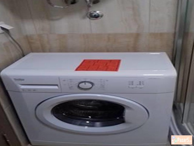 СЕ ИЗДАВА ДВОСОБЕН СТАН ВО ЦЕНТАР