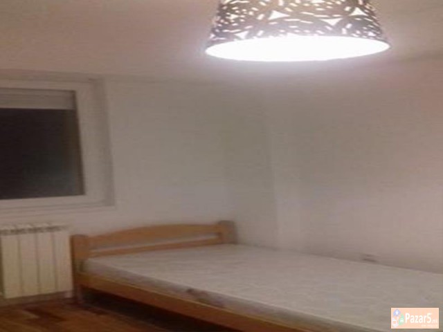 СЕ ИЗДАВА ДВОСОБЕН СТАН ВО ЦЕНТАР