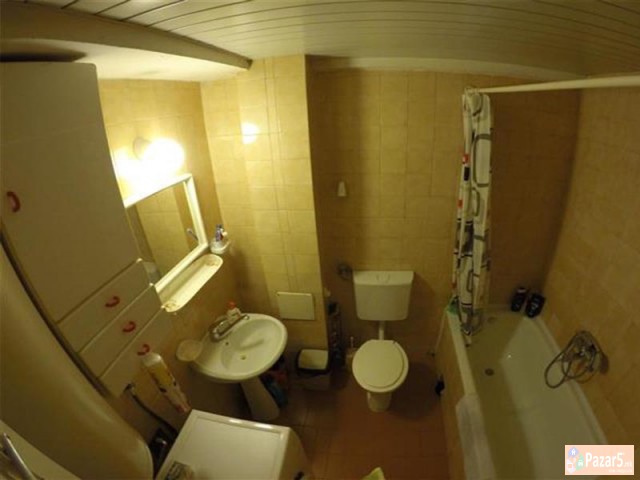 СЕ ИДАВА НОВ СТАН КАЈ НОВА ЖЕЛЕЗНИЧКА