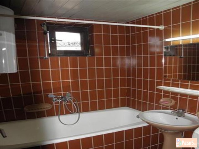 СЕ ИЗДАВА ТРОСОБЕН СТАН ВО ЦЕНТАР