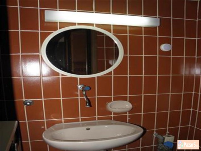 СЕ ИЗДАВА ТРОСОБЕН СТАН ВО ЦЕНТАР