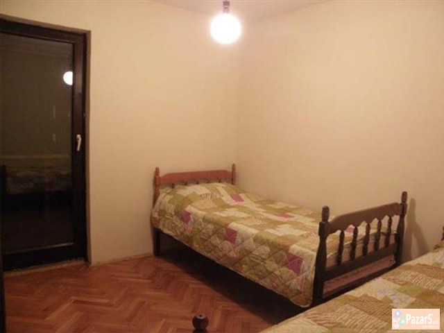 СЕ ИЗДАВА ТРОСОБЕН СТАН ВО ЦЕНТАР