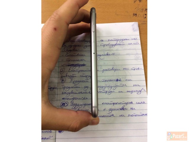 Iphone 6s Bez Tocka Na Nego Full Kutija Ekstra Kak