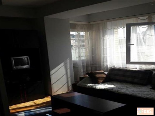 СЕ ИЗДАВА ДВОСОБЕН СТАН ВО АЕРОДРОМ