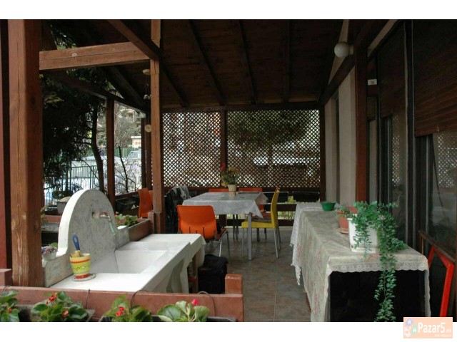 Се продава куќа 90м2 во Црниче