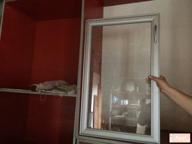 Рафтови и фрижидер 