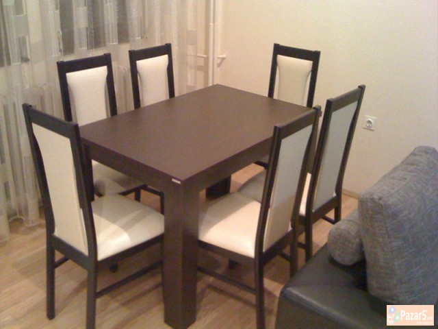 СЕ ИЗДАВА ТРОСОБЕН СТАН ВО АЕРОДРОМ