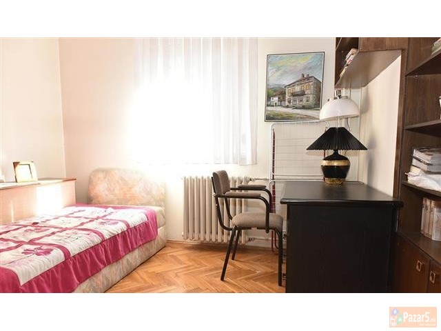 Се продава стан 88м2 во Карпош 1